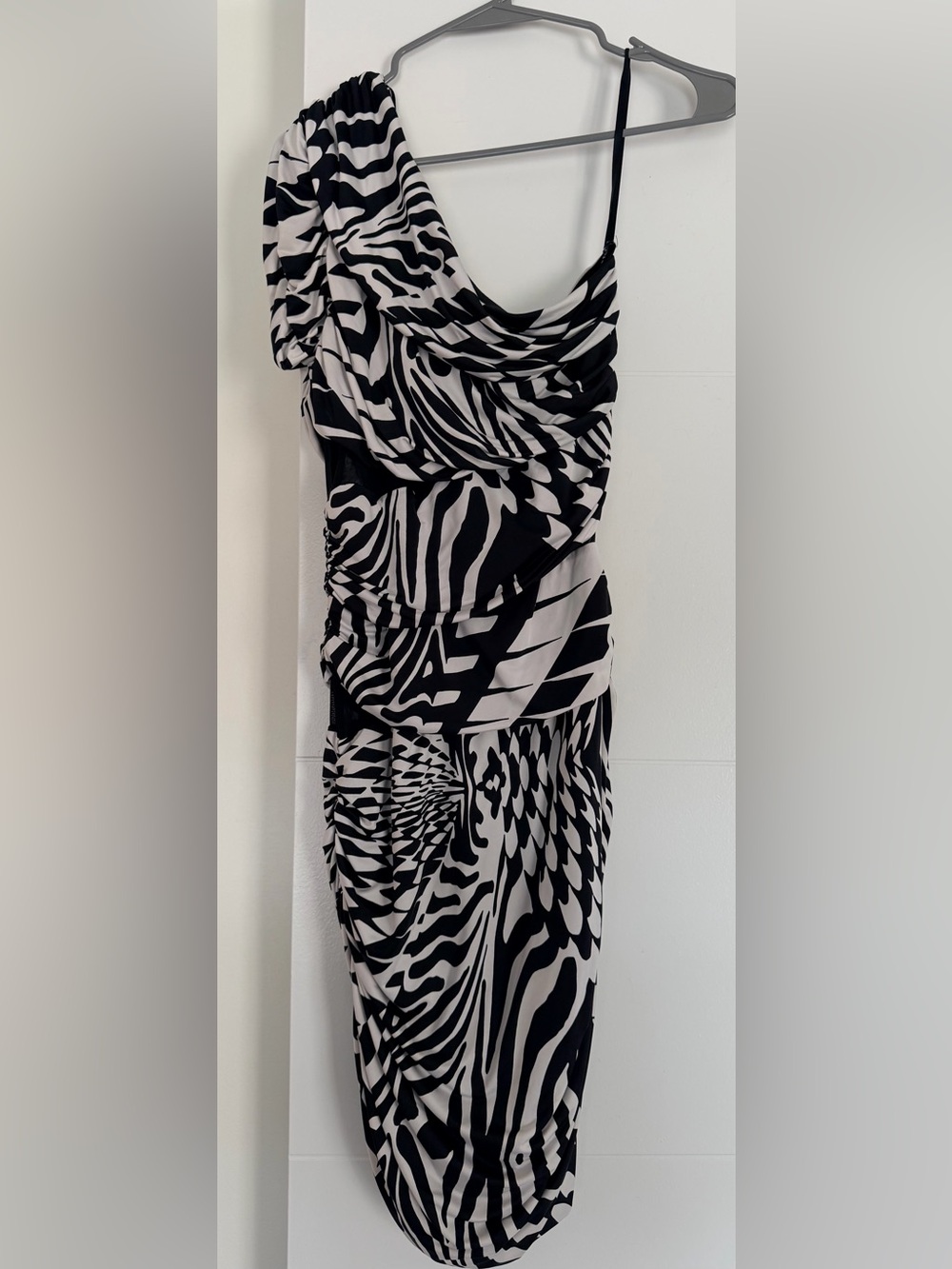 Bebe Black and White 1 shoulder Abstract Zebra Print Dress